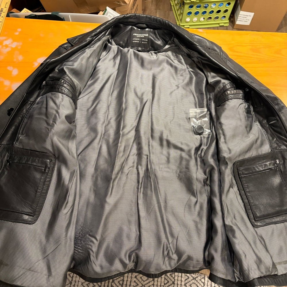 Pronto‎ Uomo Mens XXL Black Leather Jacket Mid Length Overcoat Collar Pockets - Picture 4 of 12